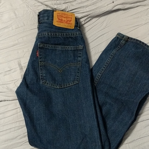 Boy's Levi's 550 Relaxed Fit Jeans - Picture 3 of 3